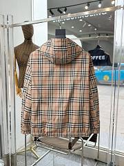 Burberry 2025120104 - 2