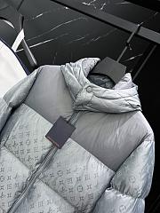 LV down jacket 2025120301 - 5