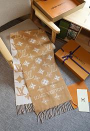 LV Scarf 2025120802 - 1