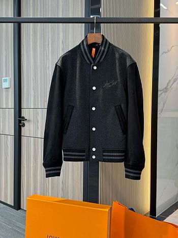 LV Jacket 2025010701