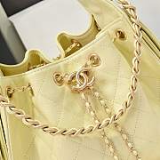 Chanel 25 Small Handbag Grained Calfskin & Gold-Tone Metal yellow hobo 30x26x14cm - 2