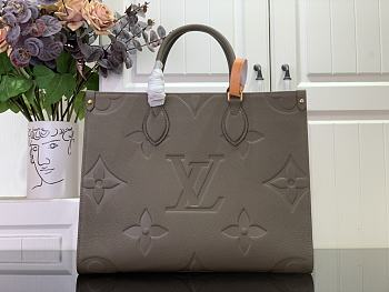 LV onthego MM size 34CM 206011001
