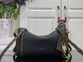 LV Express PM bag 26*13.5*17CM