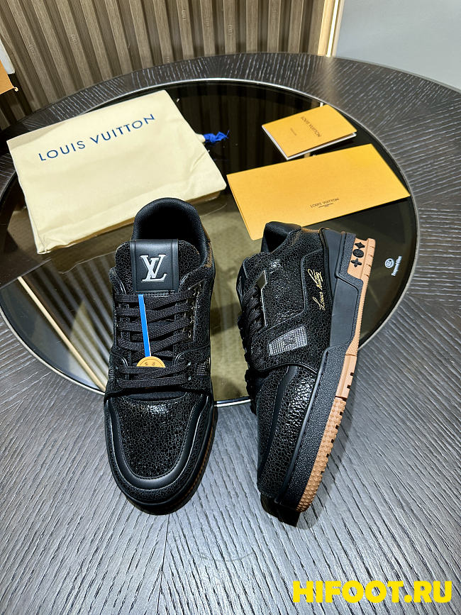 LV sneaker 2026011401 - 1