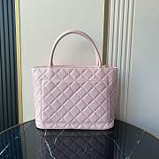 Chanel Medallion tote calfskin bag 30x14x24cm 2026012102 - 2