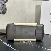 Bottega Veneta BV Small Andiamo 20x25x10cm 2026021003 - 3