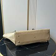 Chanel 25S Maxi hobo shopping tote  36×59×13cm - 6