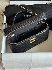 Chanel Vanity Case 14x19x5cm 2026030501 - 4