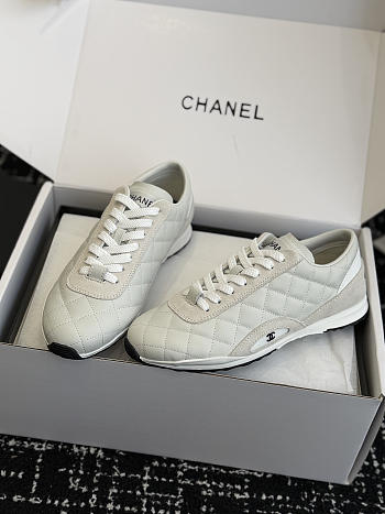 Chanel sneaker 2026031301