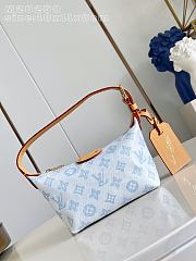 LV Pochette Hills M28250 18*6*11CM - 1