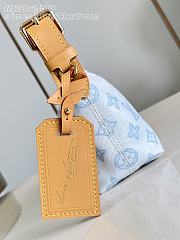 LV Pochette Hills M28250 18*6*11CM - 2
