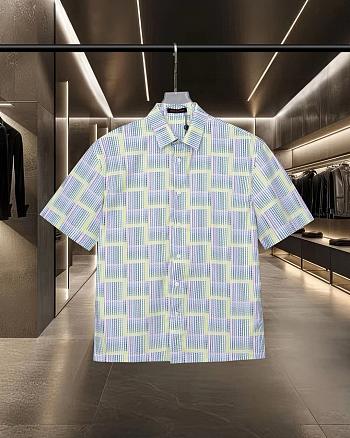 LV shirt 2026040701