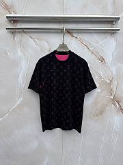 LV T-shirt 2026051201 - 1