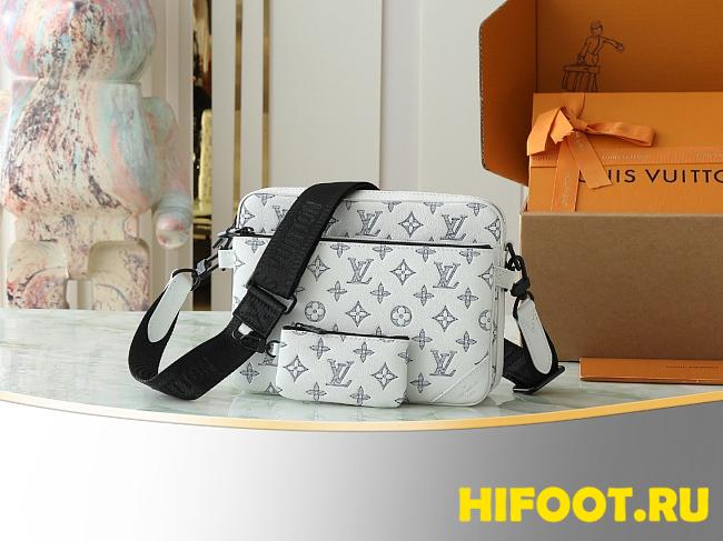 LV Trio Messenger bag 25CM  202651301 - 1