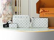 LV Trio Messenger bag 25CM  202651301 - 2