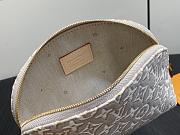 LV Pochette Cosmétique PM Other Monogram Canvas 19*12*6CM 02 - 2