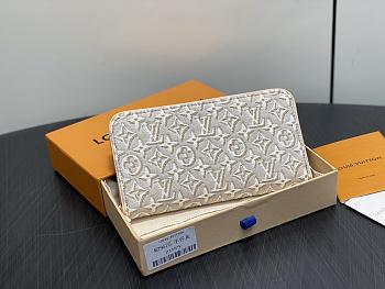 LV Zippy Wallet Other Monogram Canvas 19.5*10.5*2.5cm 
