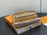 LV Zippy Wallet Other Monogram Canvas 19.5*10.5*2.5cm 02 - 4