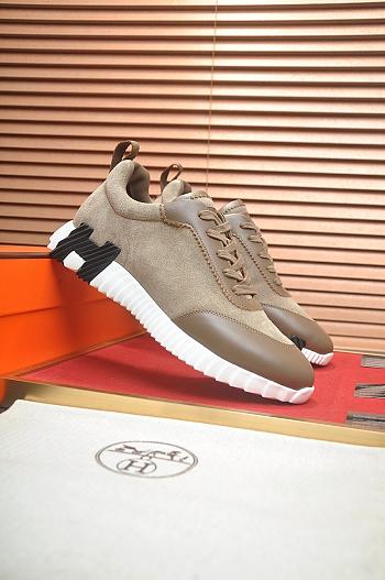 Hermes sneaker 2026082101