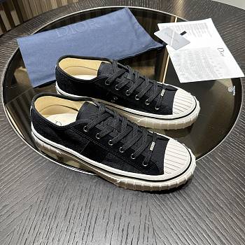 Dior sneaker 2026082706