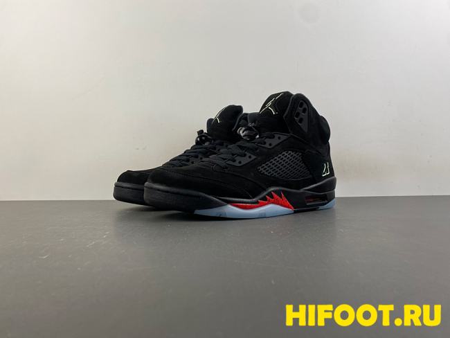Air Jordan 5 Retro Halloween  HQ7978-001 - 1