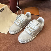 LV sneaker 2026090902 - 1