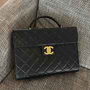 Chanel Pre-Owned classic bag 36.5x4x26.5cm - 4