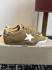 Golden Goose Sneaker 2026091502 - 1