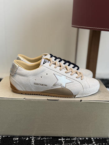 Golden Goose Sneaker 2026091504