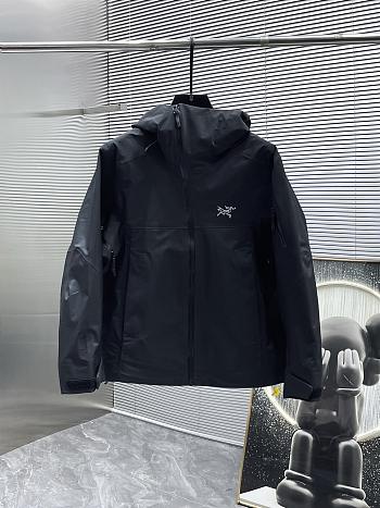 Arc'teryx Men's Shell Jackets Sabre Jacket 2026092801