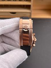 Rolex Daytona on Oysterflex Rose gold 2026101202 - 2