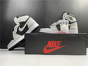 Jordan 1 Retro High Black White Light Smoke Grey 555088-035 - 4