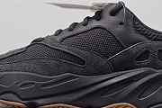 Yeezy Boost 700 Utility Black FV5304 - 6