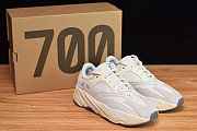 Yeezy Boost 700 Analog  EG7596 - 1