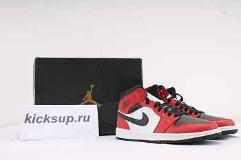 AIR JORDAN 1 MID 554724069