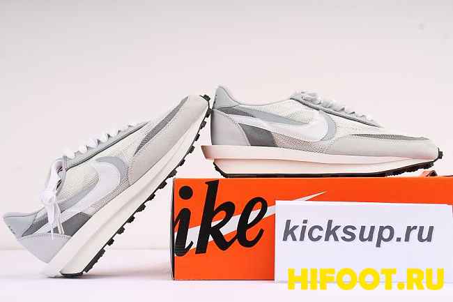 NIKE LDWAFFLE SACAI BV0073100 - 1