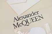 Alexander McQueen - 4