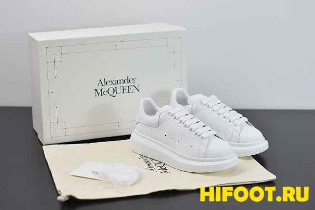 Alexander McQueen - 1