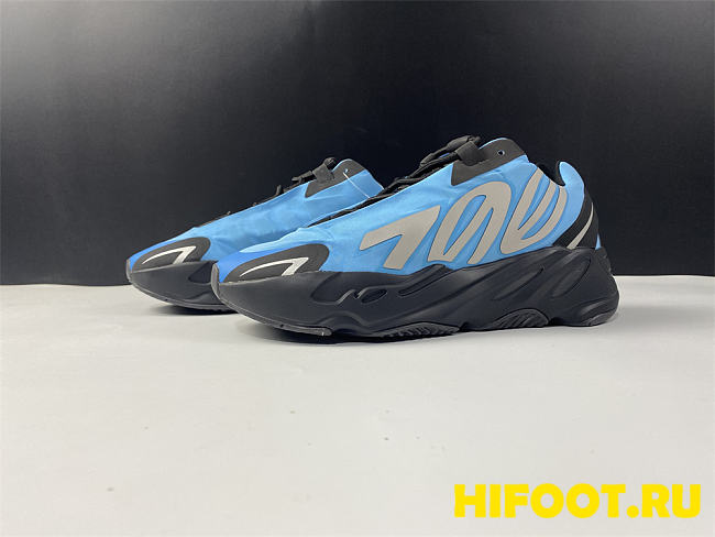 Yeezy Boost 700 MNVN Bright Cyan GZ3079 - 1