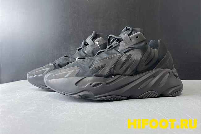 adidas Yeezy Boost 700 MNVN Black FV4440 - 1