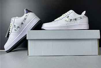 Nike Air Force 1 Daisy Pack CW5859-100