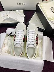 Gvcc1 White Snake New Ace Sneakers - 1