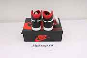 Jordan 1 Retro High Satin Snake Chicago CD0461-601 - 3