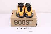 adidas Yeezy Boost 700 MNVN Orange FV3258 - 6