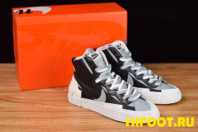 Nike Blazer Mid sacai Black Grey BV0072002 - 1