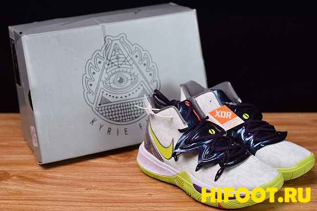 Kyrie 5 EP Mamba Mentality A02919102 - 1