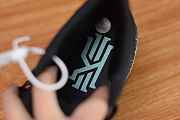 Kyrie 5 GS Black Magic A02919901 - 2