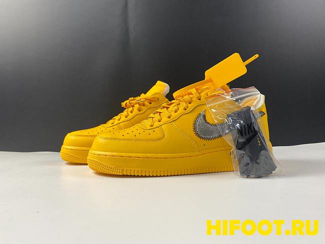 Nike Air Force 1 Low OFF-WHITE University Gold Metallic Silver DD1876-700 - 1