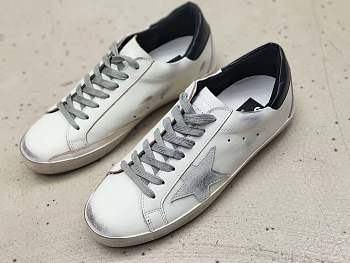 GOLDEN GOOSE SUPERSTAR